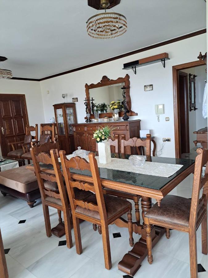 Seaview Flora'S Luxury Apartment-300Meters From The Beach Rethymno  ภายนอก รูปภาพ