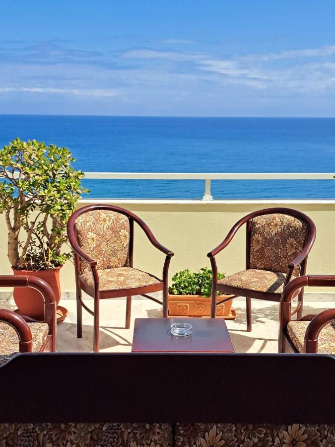 Seaview Flora'S Luxury Apartment-300Meters From The Beach Rethymno  ภายนอก รูปภาพ