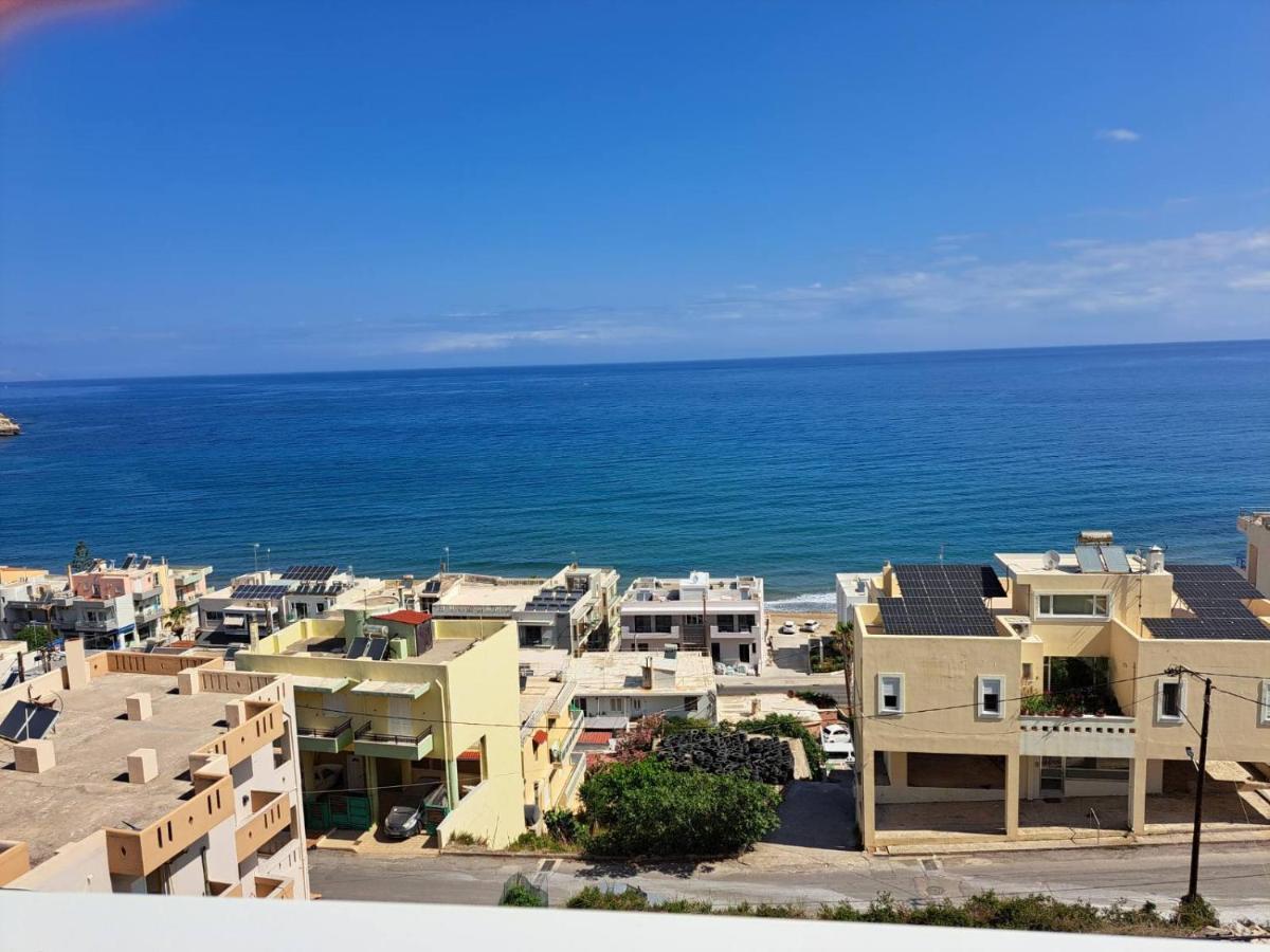 Seaview Flora'S Luxury Apartment-300Meters From The Beach Rethymno  ภายนอก รูปภาพ
