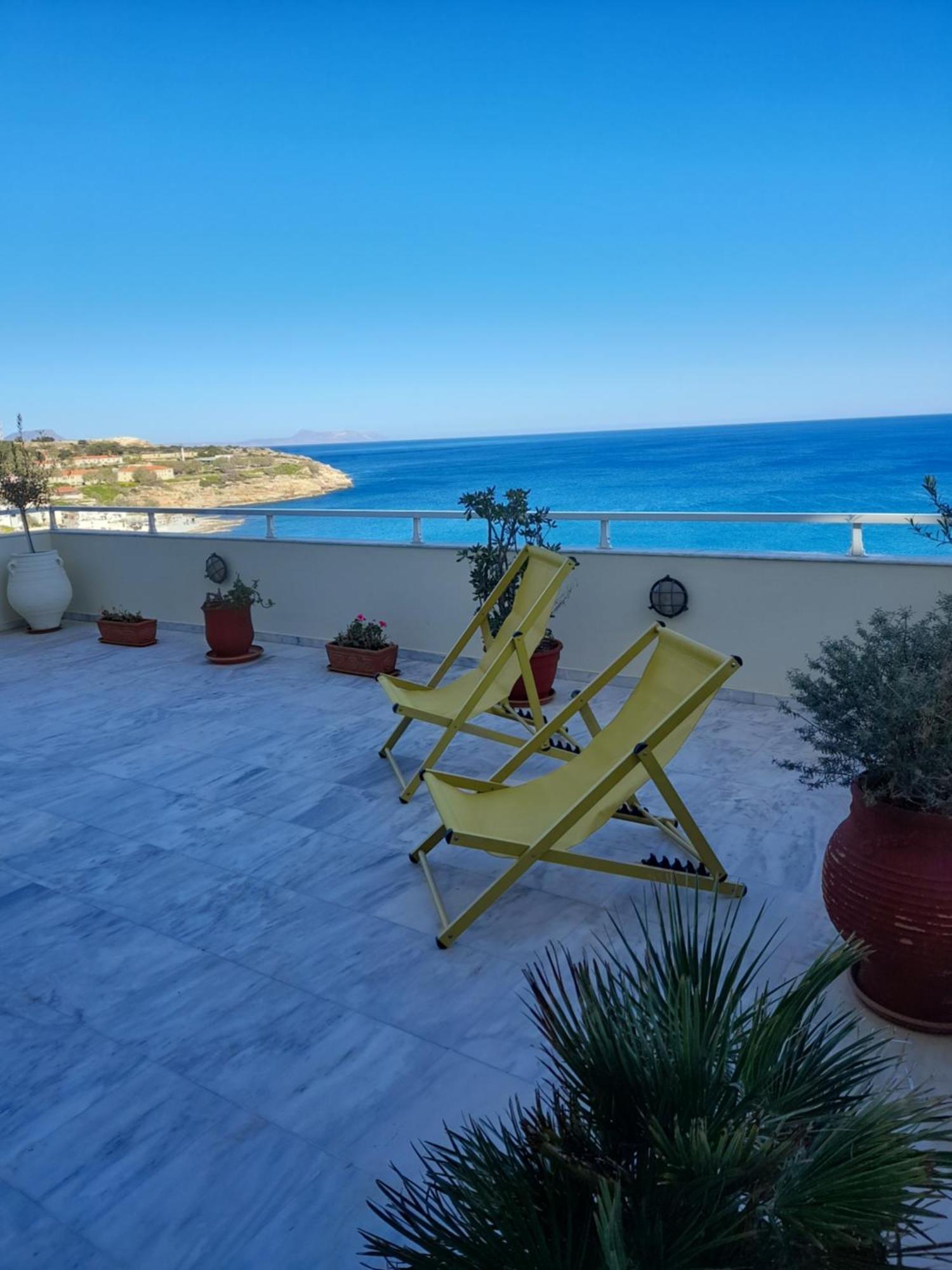 Seaview Flora'S Luxury Apartment-300Meters From The Beach Rethymno  ภายนอก รูปภาพ